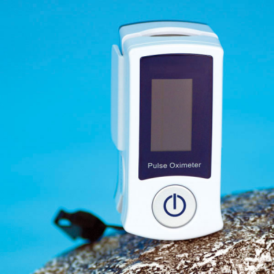 RESQ-Meter Finger-Pulsoximeter